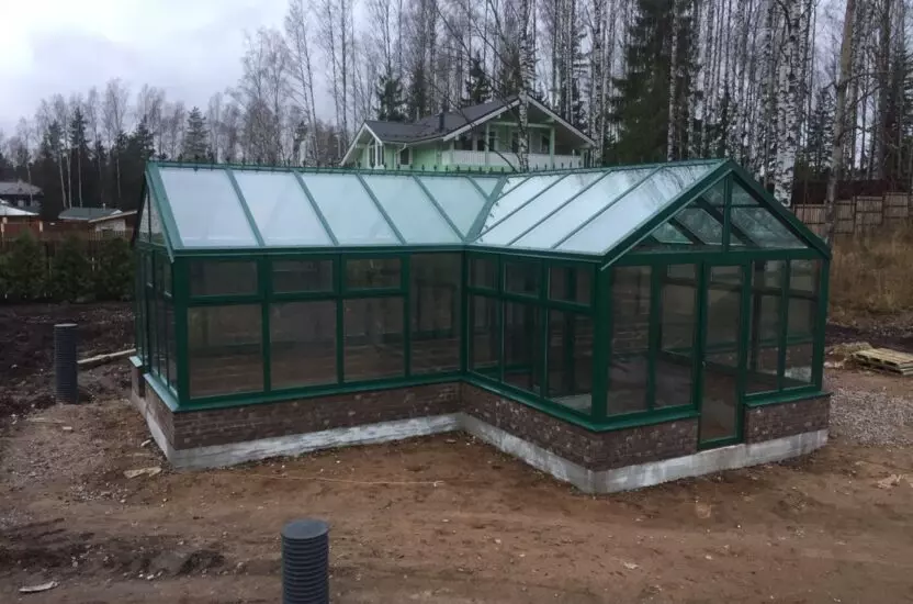 Проектирование и монтаж зимней теплицы для загородного дома — фото 2