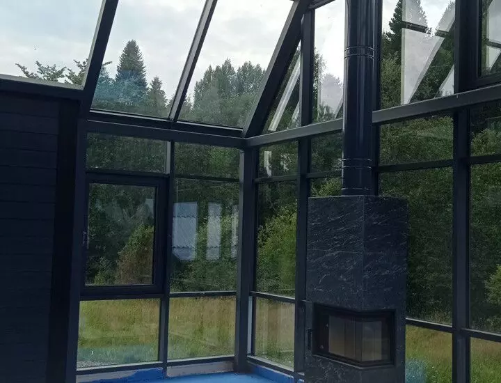 Остекление загородного дома вместе с зимним садом — фото 6