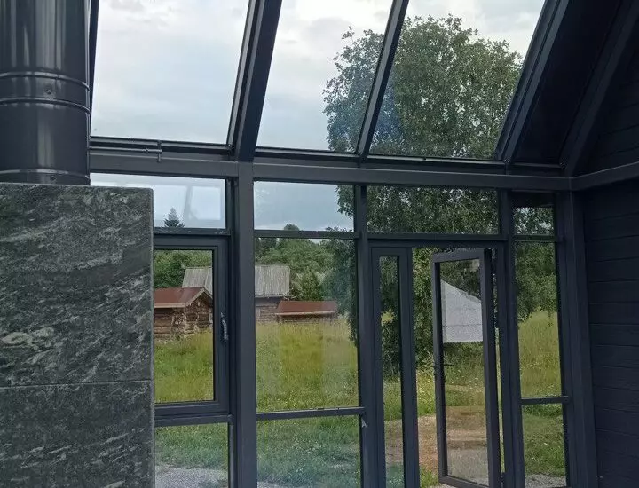 Остекление загородного дома вместе с зимним садом — фото 7
